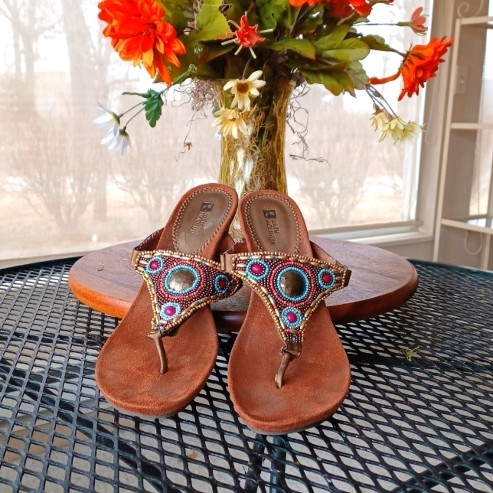 White Mountain Wedge Sandals size 10 3 in.heel